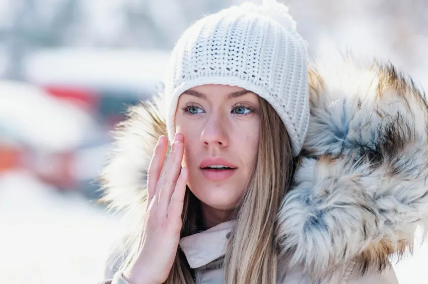 Soğuk havalarda cilt kuruluğu ile nasıl mücadele ediyorum?